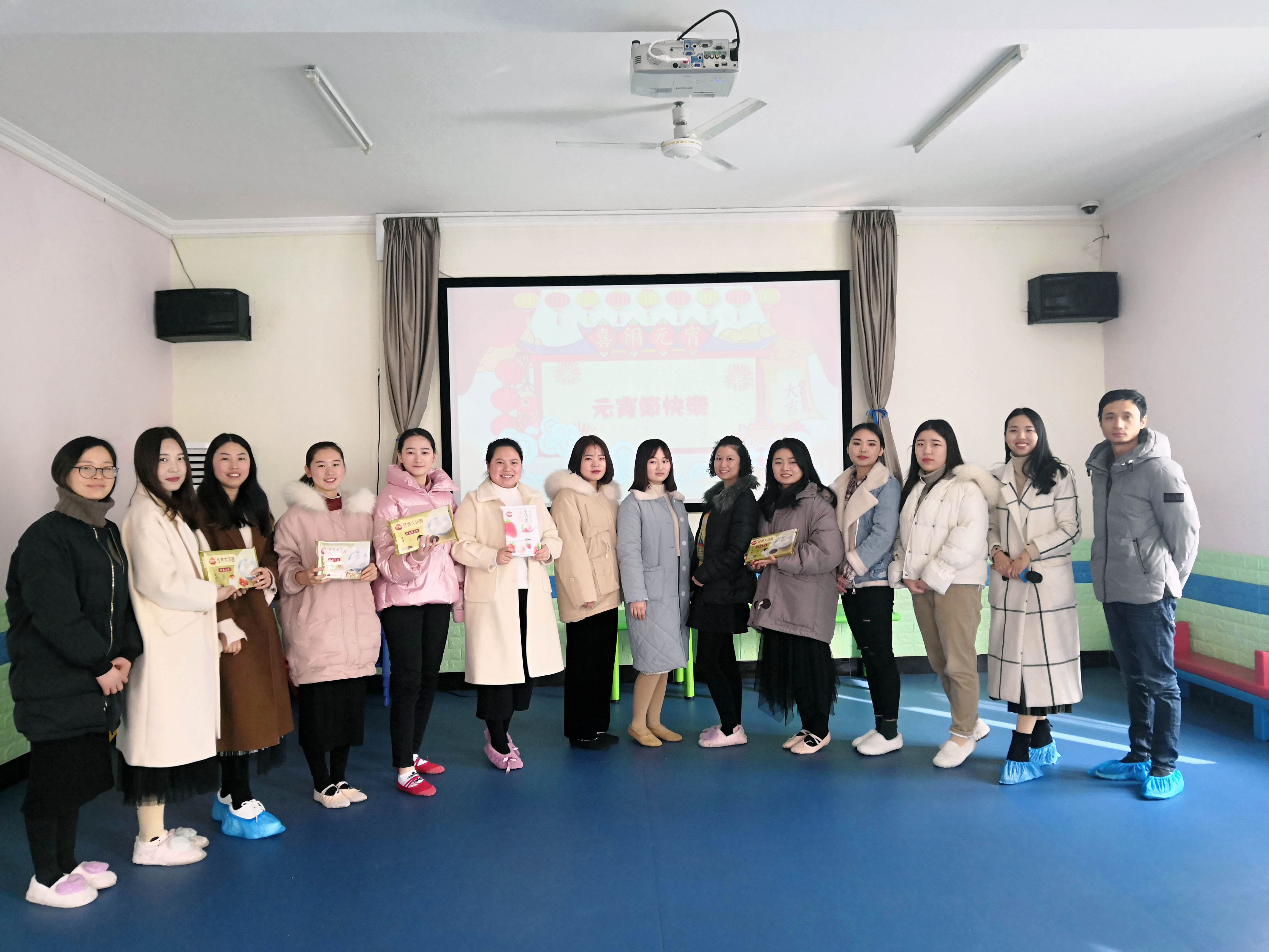 瑞曼语训第二届灯谜会圆满结束